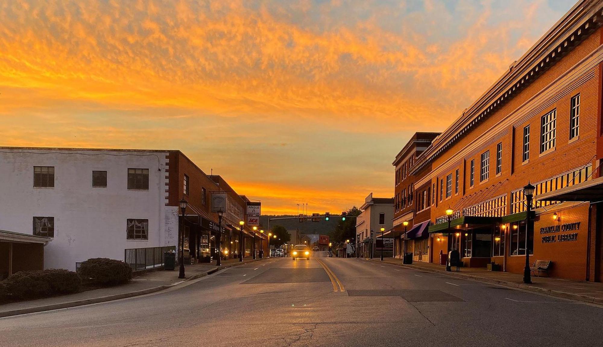Holiday Inn Express & Suites Rocky Mount Smith Mountain Lake By Ihg Esterno foto